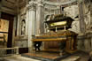 La Tombe De Saint Ranieri De La Cathédrale De Pise Le Saint Patron De La Ville