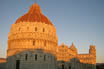 Baptisteriul Si Catedrala Din Pisa La Apus